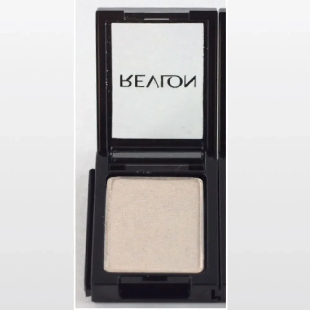 New Revlon Eyeshadow Womens Make Up Oyster White Metallic Eyes Cosmetic NWT